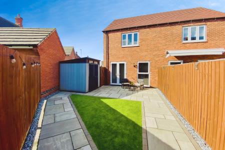 2 bedroom Semi-detached house for sale in Teasel Close, Queniborough, LE7