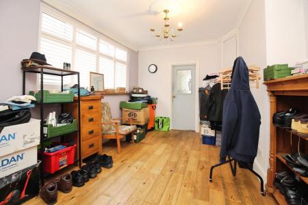 2 bedroom Semi-detached bungalow for sale in Tentercroft Avenue, Syston, LE7