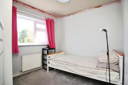 5 bedroom Semi-detached house for sale in The Meadows, East Goscote, LE7