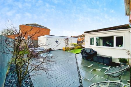 4 bedroom Detached house for sale in The Meadows, East Goscote, LE7