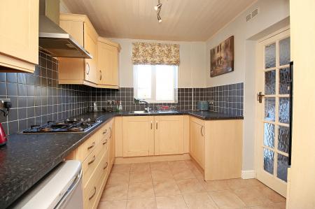 3 bedroom Semi-detached house for sale in The Ringway, Queniborough, LE7