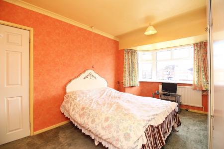 3 bedroom Semi-detached house for sale in The Ringway, Queniborough, LE7