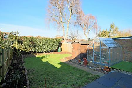 3 bedroom Semi-detached house for sale in The Ringway, Queniborough, LE7