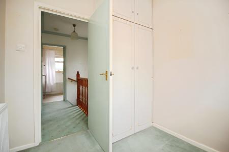 4 bedroom Semi-detached house for sale in Extended Family Home - The Ringway, Queniborough, LE7