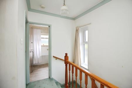 4 bedroom Semi-detached house for sale in Extended Family Home - The Ringway, Queniborough, LE7