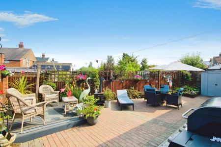 2 bedroom Detached bungalow for sale in The Roundway, Thurmaston, LE4