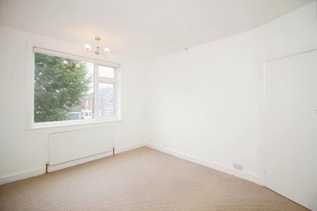 2 bedroom Semi-detached house for sale in The Roundway, Thurmaston, LE4