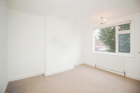 2 bedroom Semi-detached house for sale in The Roundway, Thurmaston, LE4