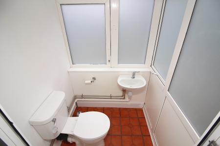 2 bedroom Semi-detached house for sale in The Roundway, Thurmaston, LE4