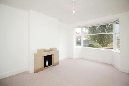 2 bedroom Semi-detached house for sale in The Roundway, Thurmaston, LE4