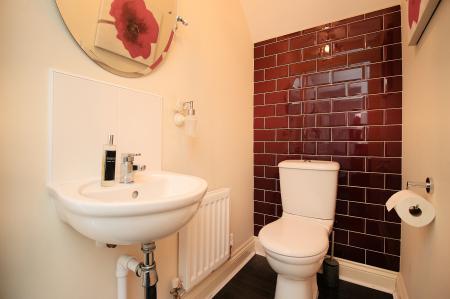 5 bedroom Detached house for sale in Thornborough Way, Hamilton