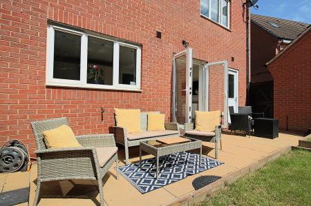 5 bedroom Detached house for sale in Thornborough Way, Hamilton