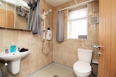 3 bedroom Semi-detached house for sale in Thorpe Field Drive, Thurmaston, LE4