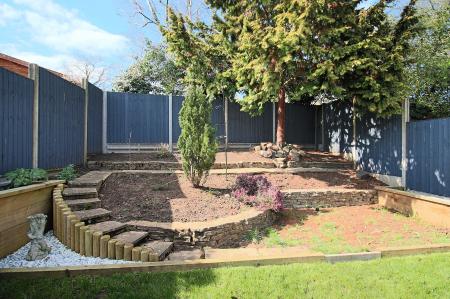 3 bedroom Semi-detached house for sale in Thorpe Field Drive, Thurmaston, LE4