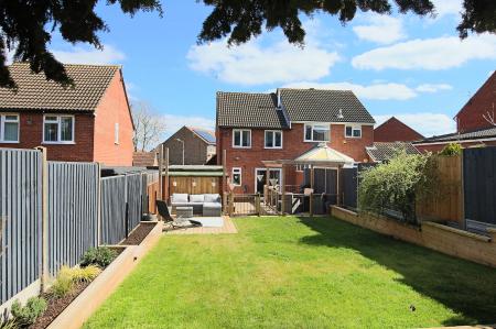 3 bedroom Semi-detached house for sale in Thorpe Field Drive, Thurmaston, LE4