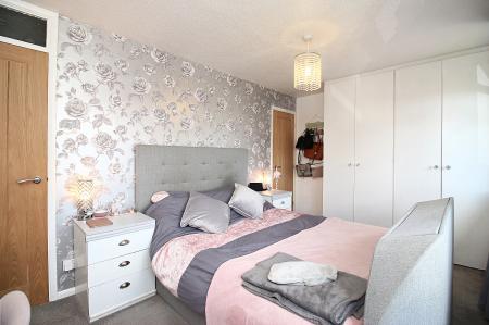 3 bedroom Semi-detached house for sale in Thorpe Field Drive, Thurmaston, LE4