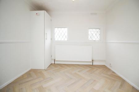 1 bedroom Park home for sale in Unicorn Park, Unicorn Street, Thurmaston, LE4