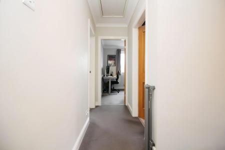 3 bedroom Semi-detached house for sale in Verdale Avenue, Thurmaston, LE4