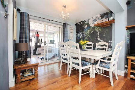 4 bedroom Detached house for sale in Victoria Street, Thurmaston, LE4