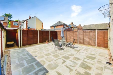 4 bedroom Detached house for sale in Victoria Street, Thurmaston, LE4