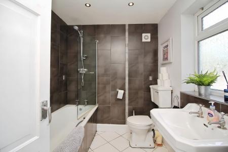 4 bedroom Detached house for sale in Victoria Street, Thurmaston, LE4