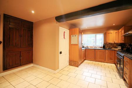 3 bedroom Semi-detached house for sale in Wanlip Lane, Birstall, LE4