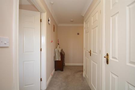 1 bedroom Coach House for sale in Wanlip Lane, Birstall, LE4