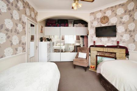 2 bedroom Semi-detached bungalow for sale in Watchcrete Avenue, Queniborough, LE7