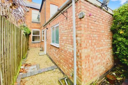 3 bedroom Terraced House for sale in West Street, Enderby, LE19
