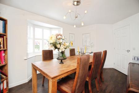 4 bedroom Detached house for sale in Willowbrook Way, Rearsby, LE7
