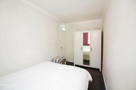 2 bedroom Terraced House for sale in Wolsey Way, Syston, LE7