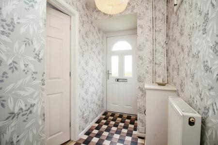 3 bedroom End of terrace house for sale in Wolsey Way, Syston, LE7