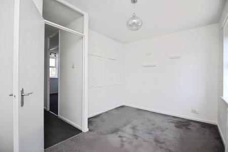 2 bedroom Terraced House for sale in Wolsey Way, Syston, LE7