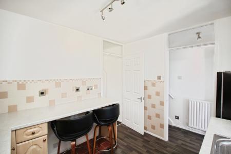 2 bedroom Terraced House for sale in Wolsey Way, Syston, LE7