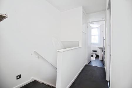 2 bedroom Terraced House for sale in Wolsey Way, Syston, LE7