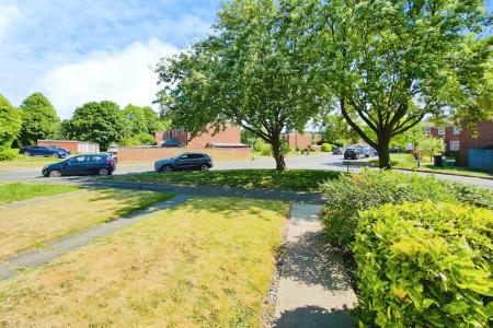 2 bedroom Terraced House for sale in Wolsey Way, Syston, LE7