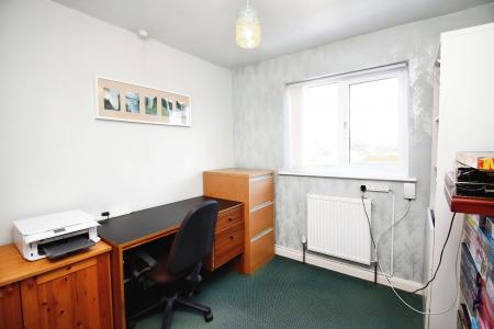 4 bedroom Detached house for sale in Worcester Avenue, Birstall, LE4