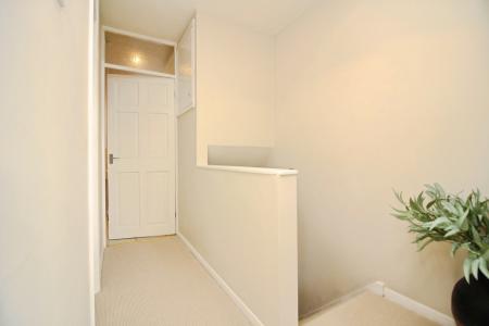 2 bedroom Terraced House for sale in Wolsey Way, Syston, LE7