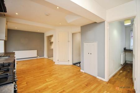 3 bedroom Semi-detached house for sale in Barrow Crescent, Gaddesby, LE7