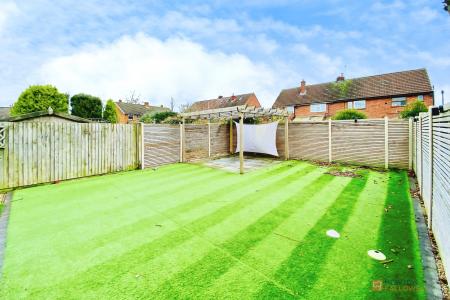 3 bedroom Semi-detached house for sale in Barrow Crescent, Gaddesby, LE7