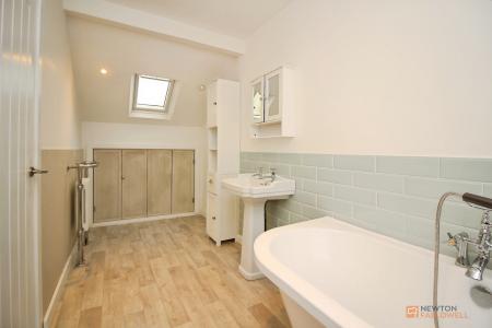 3 bedroom Semi-detached house for sale in Barrow Crescent, Gaddesby, LE7