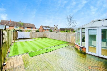 3 bedroom Semi-detached house for sale in Barrow Crescent, Gaddesby, LE7