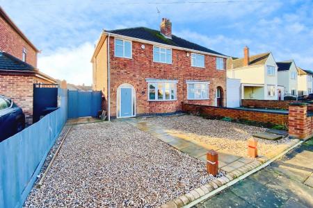 3 bedroom Semi-detached house for sale in Herricks Avenue, Thurmaston, LE4