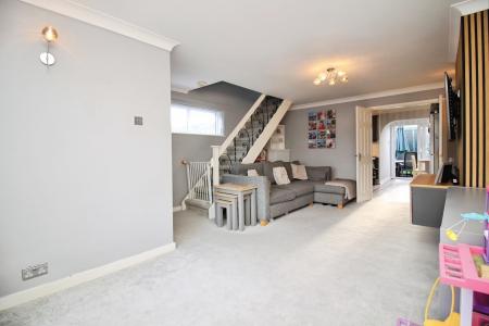 2 bedroom Semi-detached house for sale in Dalley Close, Syston, LE7