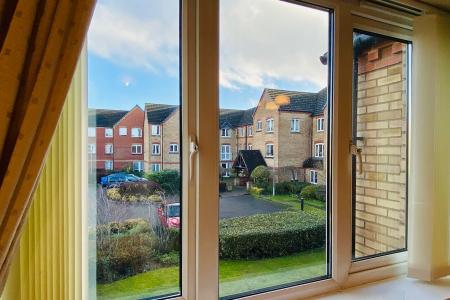 1 bedroom Flat for sale in Flat For Sale at Forge Court, Syston, LE7