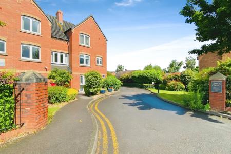 1 bedroom Flat for sale in Flat For Sale at Forge Court, Syston, LE7