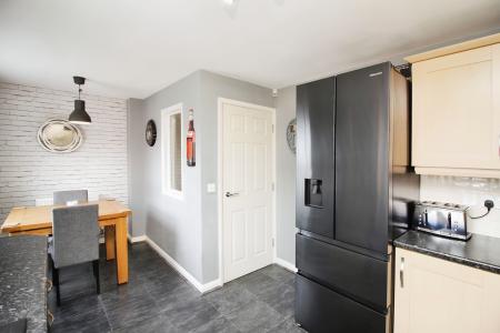 3 bedroom Town house for sale in Willowbrook Way, Rearsby, LE7