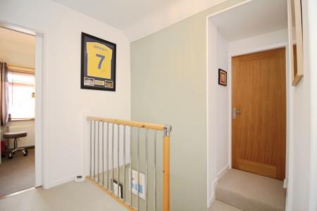 4 bedroom Semi-detached house for sale in Woodgate Drive, Birstall, LE4