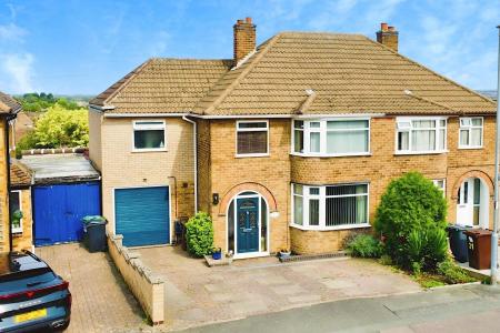 4 bedroom Semi-detached house for sale in Woodgate Drive, Birstall, LE4