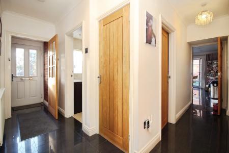 3 bedroom Semi-detached bungalow for sale in Coplow Crescent, Syston, LE7